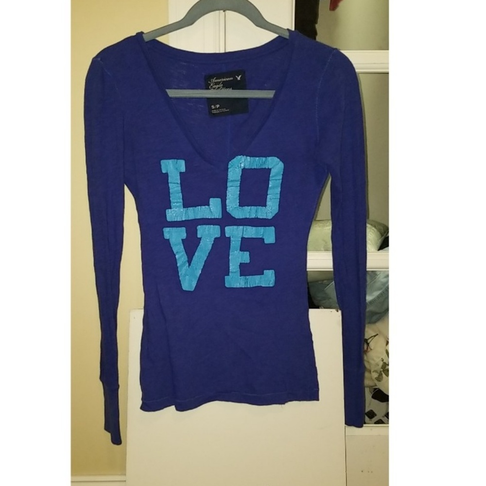Long sleeve blue shirt